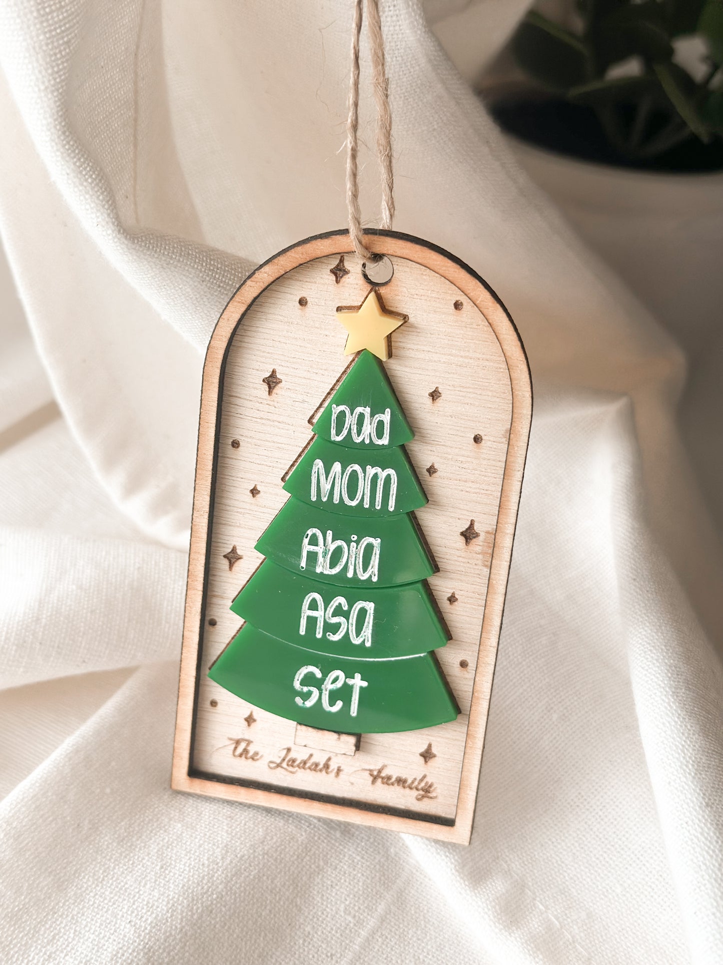 Personalized Christmas Ornament, Custom Family Tree