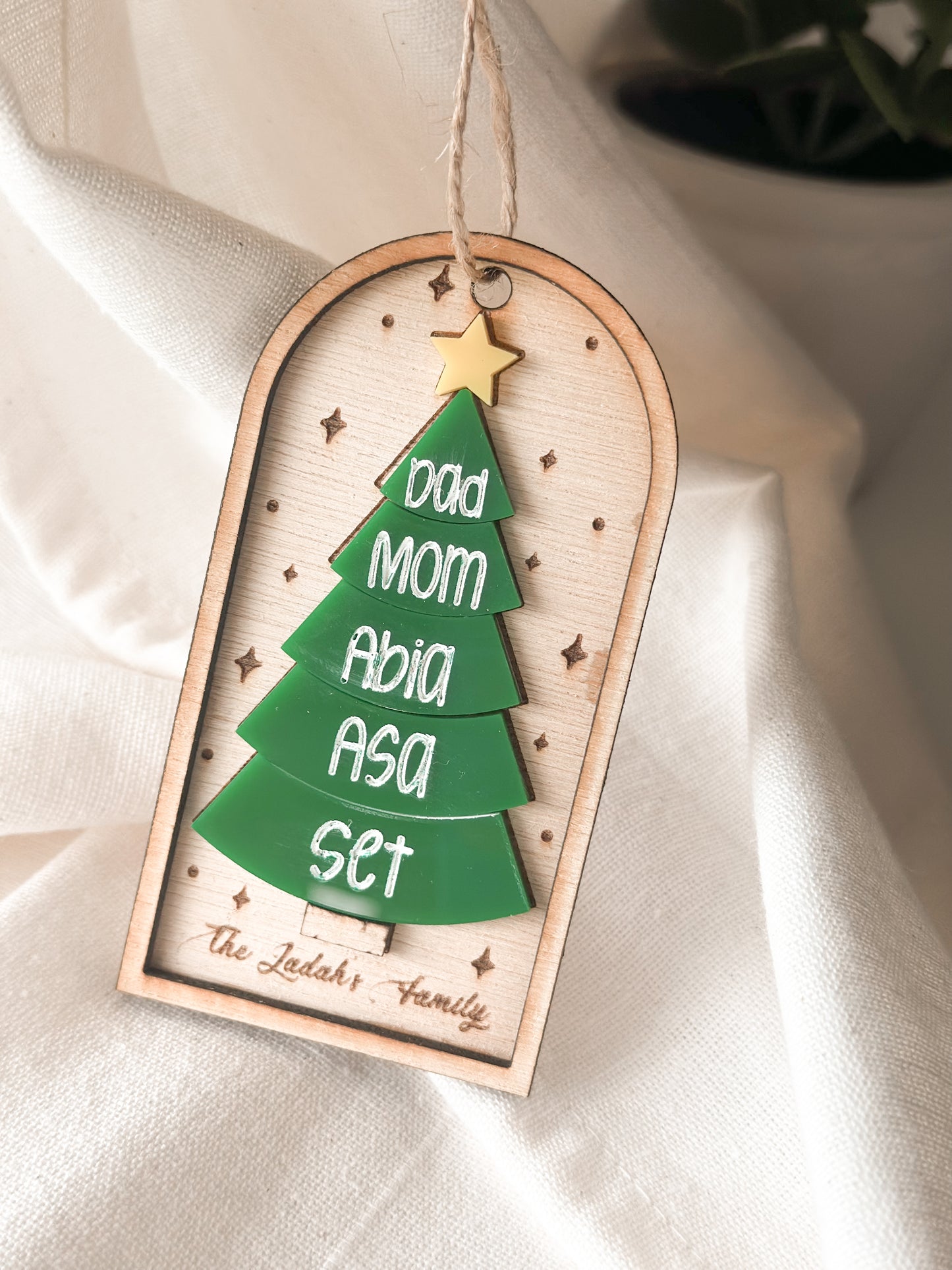Personalized Christmas Ornament, Custom Family Tree