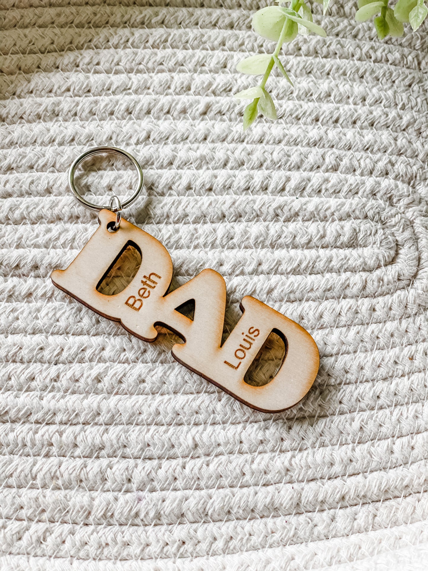 Personalized DAD Keychain with Kids Names | Father's Day Gift | Custom Dad Papa Grandpa Abuelo Key Chain
